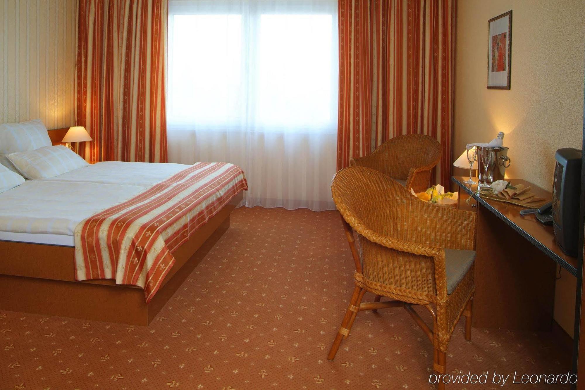 Parkhotel Nieheim Room photo