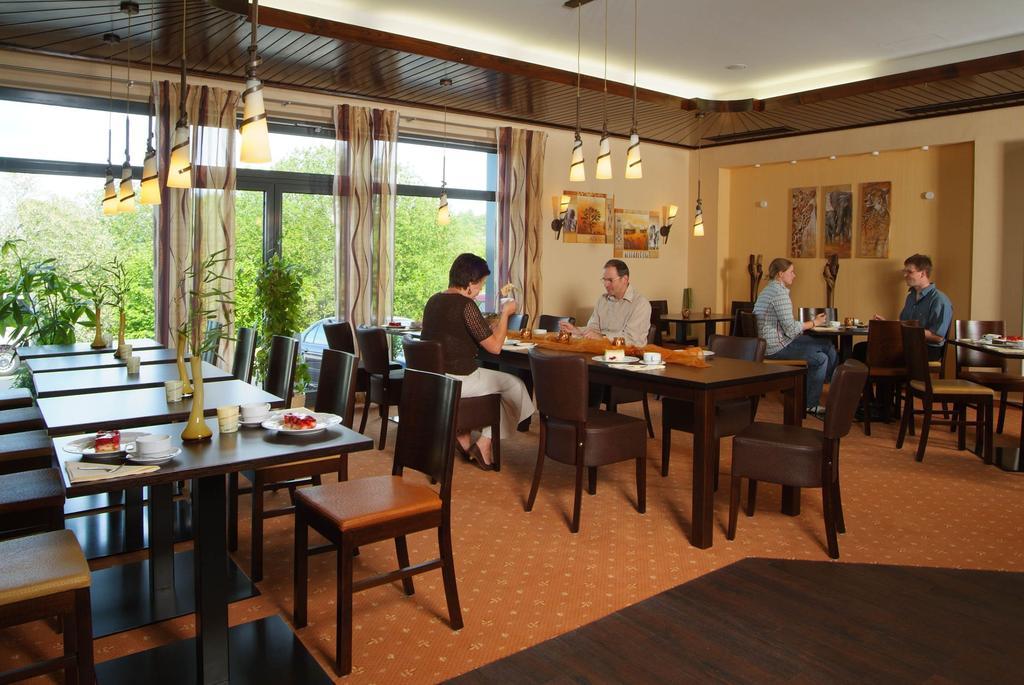 Parkhotel Nieheim Restaurant photo